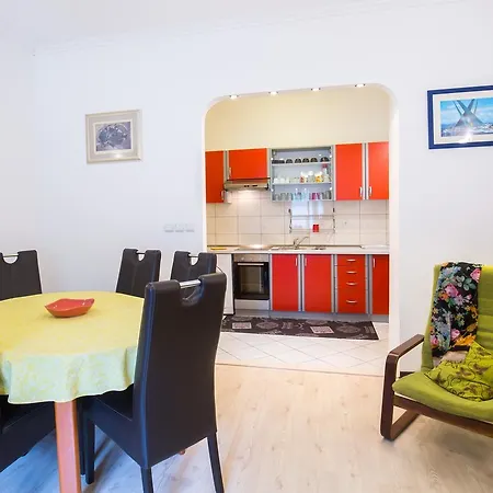 Cro Jet Set Appartement